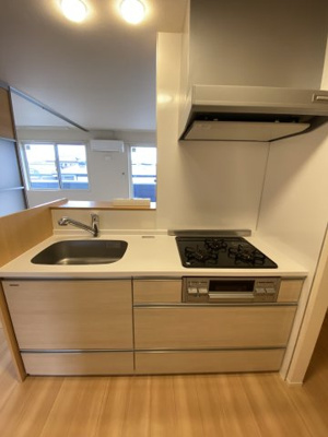 【キッチン】 | レジデンス富の原 | ※別室室内写真の為、反転