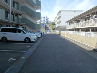【駐車場】 | 駐車場