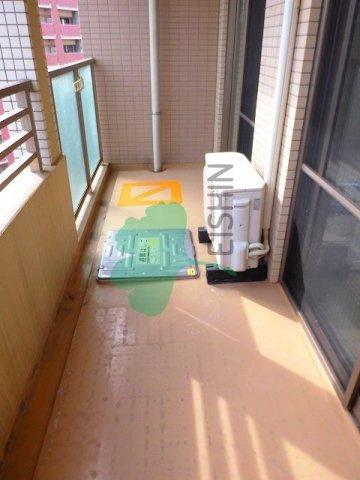 コンフォール博多駅南のバルコニー|日当たりの良いバルコニーです！