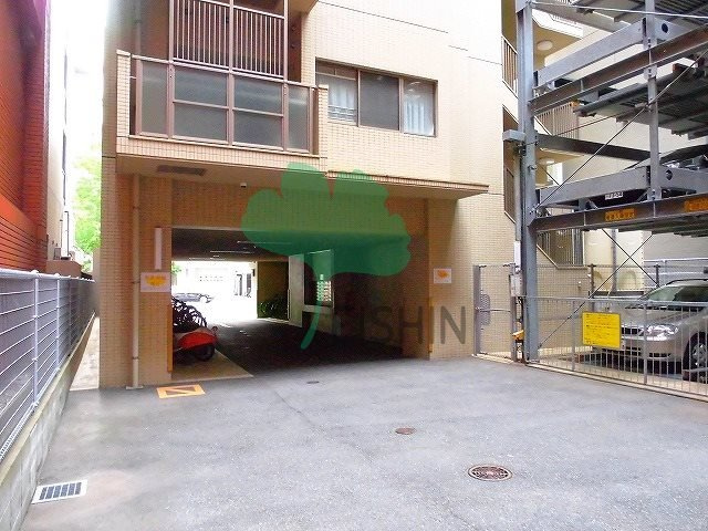 コンフォール博多駅南