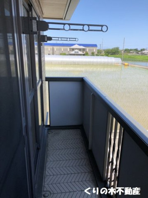 【バルコニー】 | リヴェール・モリ C棟 | お洗濯にも便利なバルコニー付き