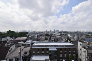【展望】 | 物件のお問い合わせは、 ０３－５４５６－５４１５までお気軽にどうぞ！
バルコニーからの眺望