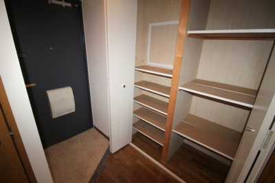 【玄関】 | モンルシェンテ