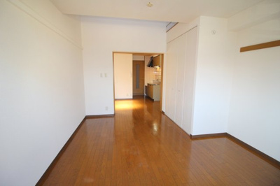 【寝室】 | モンルシェンテ