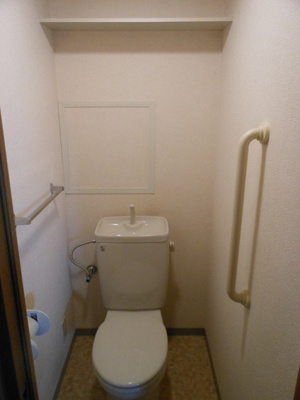 【トイレ】 | ファミーユ西梅田 | ウォシュレットに変更しました☆