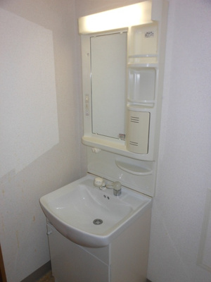 【独立洗面台】 | ファミーユ西梅田