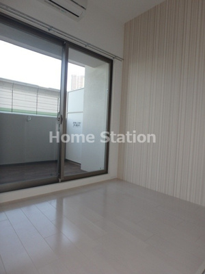 【洋室】 | セレニテ福島シェルト