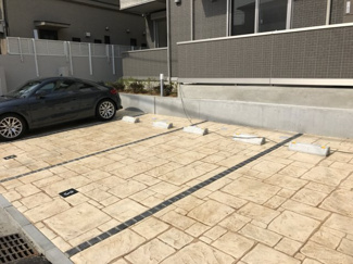 【駐車場】 | アジョーレレジデンス