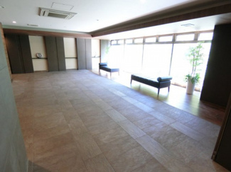 【ロビー】