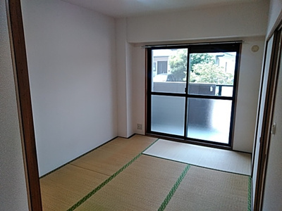 【寝室】 | ベルハイム城山 | ※同型タイプ