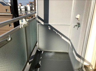 【バルコニー】