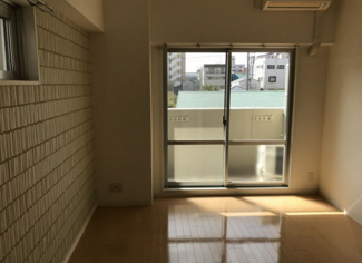 【居間・リビング】 | ONE ROOF FLAT NISHINOMIYA　
