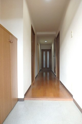 【玄関】 | ロイヤルグレース