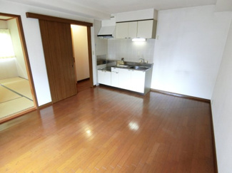 【居間・リビング】