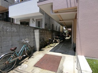 【エントランス】