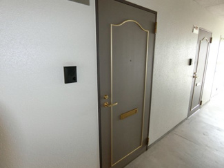 【ロビー】 | サングローリー | 建物の内部です