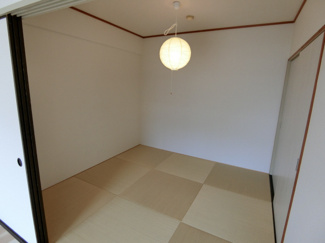 【居間・リビング】