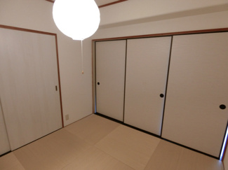 【居間・リビング】