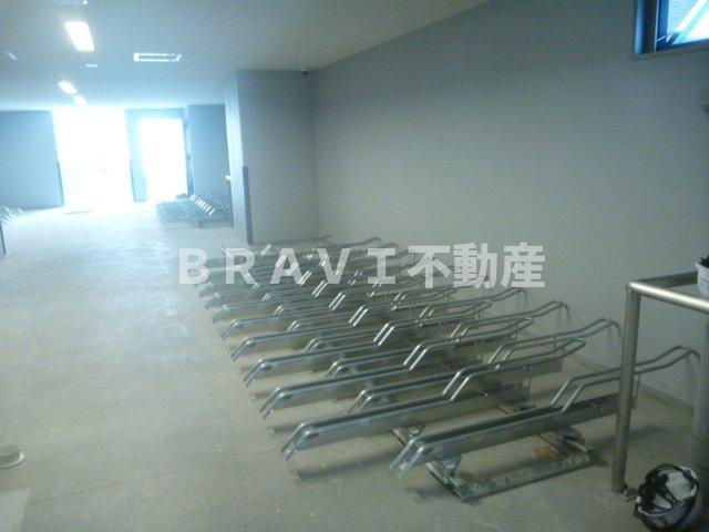 プレサンス心斎橋レヨン　BRAVI不動産のその他共用部分|【プレサンス心斎橋レヨン】駐輪場