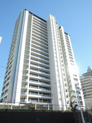 【外観】 | アクアリーナ川崎アズリーノタワー | 高層階20階部分！バルコニーからは多摩川の花火大会をご覧いただけます！