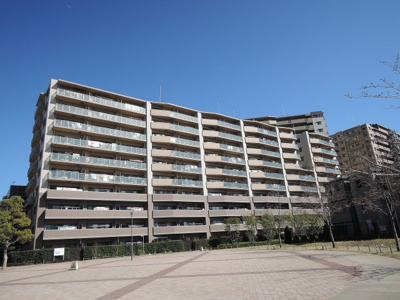 【外観】 | ヨコハマオールパークス第二街区 | 京浜急行泉「八丁畷」駅徒歩8分の好立地！JR線「尻手」駅徒歩11分の2路線2駅利用可能！