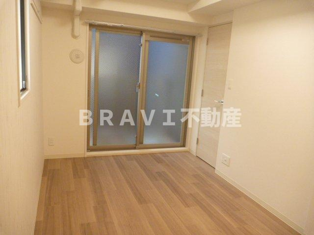 プレサンス心斎橋レヨン　BRAVI不動産の寝室|【プレサンス心斎橋レヨン】寝室にぴったりのお部屋です