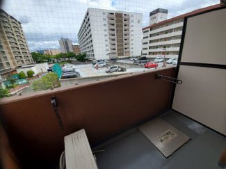 【バルコニー】