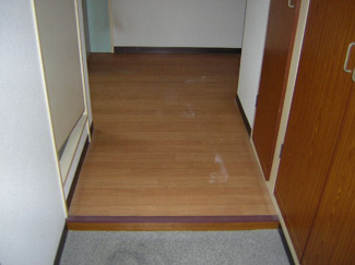 【玄関】