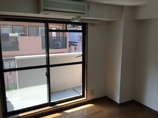 【居間・リビング】 | ウエストパレス