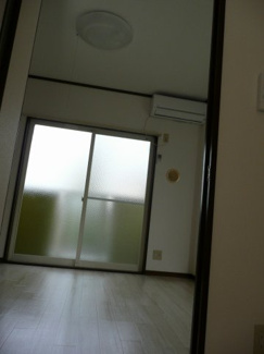 【洋室】 | エスポワール