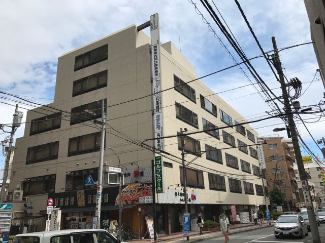 日住金立川ビルの外観