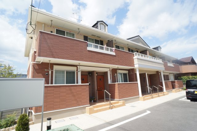 グリーンフラワーガーデンの外観