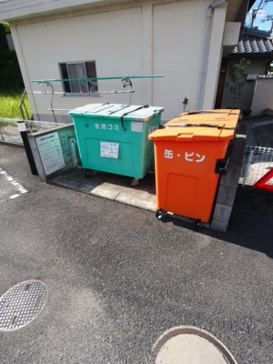 【その他共用部分】 | タイニーハイム | 敷地内ゴミ捨場
