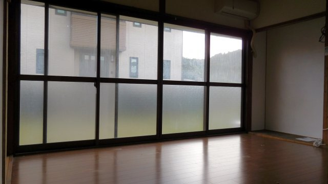 多久市北多久町大字小侍の一戸建ての洋室