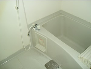 Mハイツ黒崎A棟の浴室