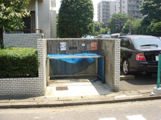 【その他共用部分】 | 敷地内ごみ置き場でごみ出しもらくらく～♪忙しい社会人さんや主婦さんにもうってつけ！