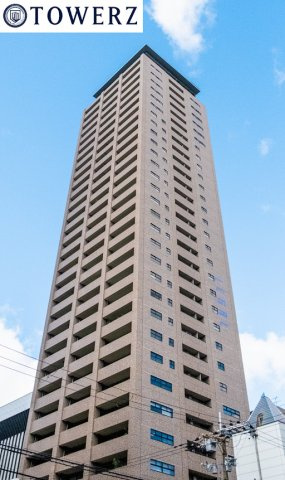 【外観】 | 【外観】地上32階建て、総戸数97戸！シャープなシルエットの超高層タワーマンション！！

