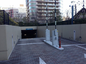 【駐車場】