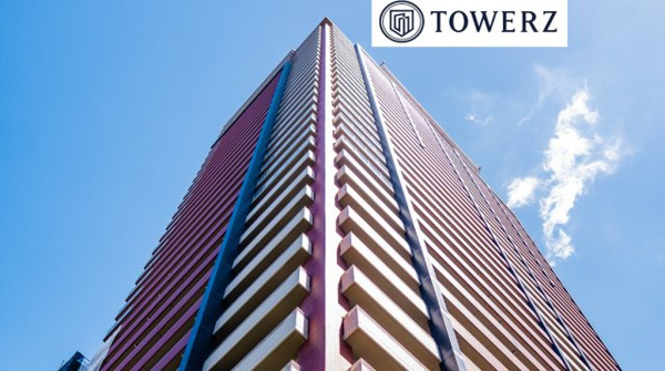【外観】 | 【外観】～緑の森を抱く、都心の暮らし～伝統を受け継ぐ街並みとタワーとの融合。レンガ色が鮮やかな外観！