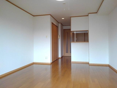 【内装】 | ゼファー徳重