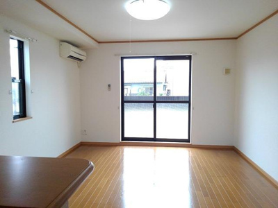 【居間・リビング】 | ゼファー徳重