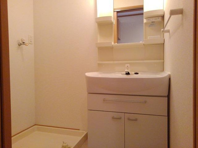 【洗面所】 | ゼファー徳重