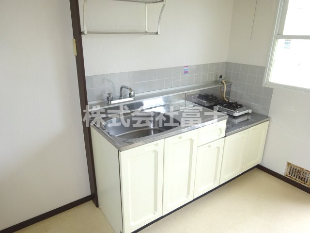 アーバニティ加藤202のキッチン