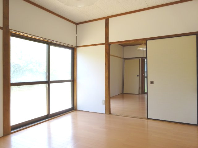 唐津市東城内の一戸建ての洋室