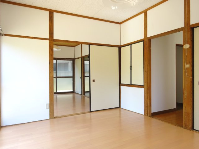 唐津市東城内の一戸建ての洋室