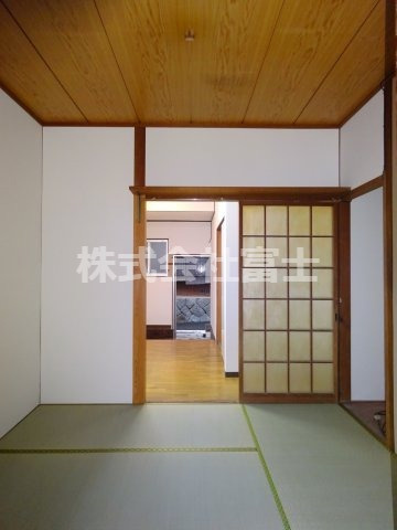 西唐津アパート