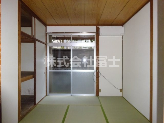 西唐津アパート