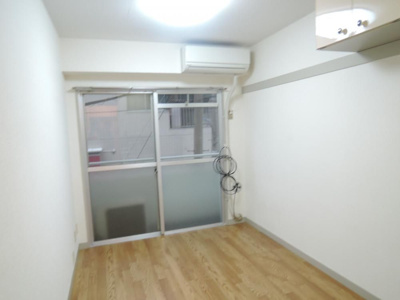 【寝室】 | メゾンエスポワール