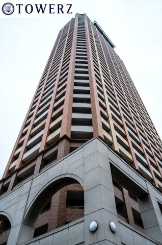 【外観】 | 【外観】高さ約145ｍ、地上41階建ての超高層タワーマンション！