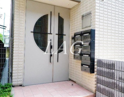 【エントランス】 | フォレストガーデン | エントランスです。